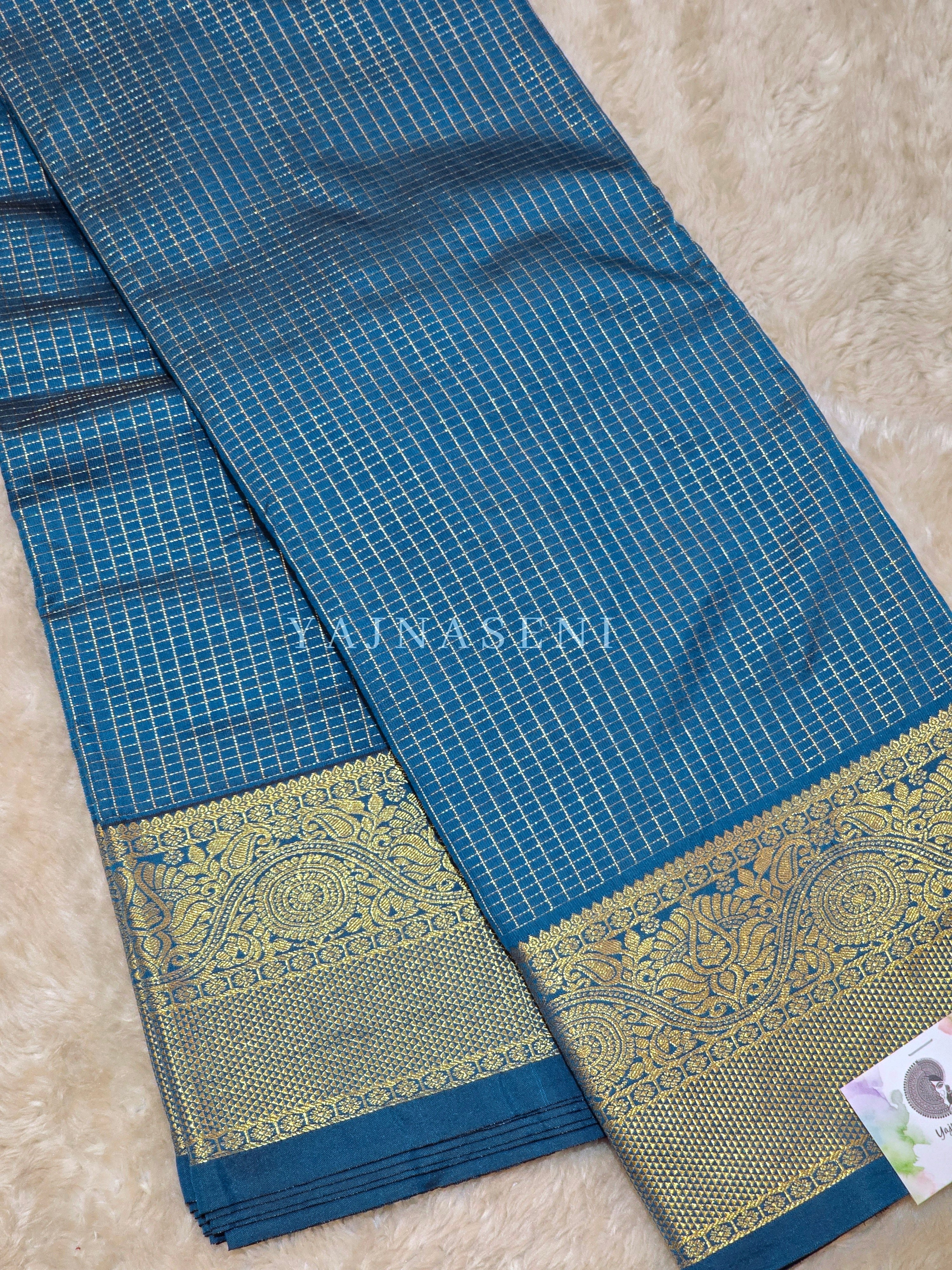 Vaira oosi x Checkered Saree - Dark Teal Blue