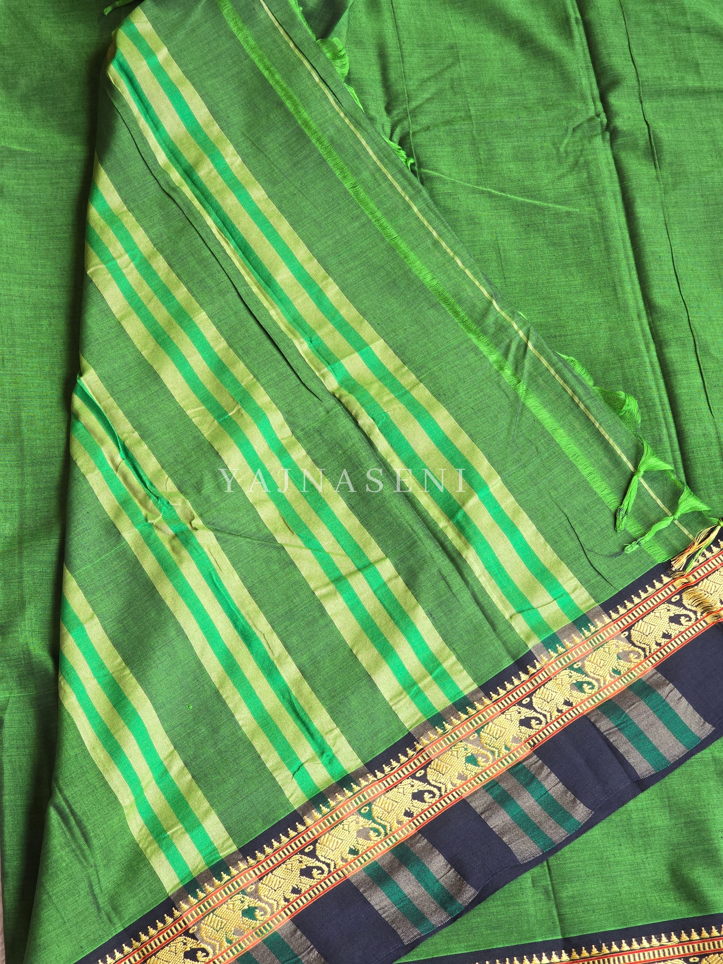 Narayanpet Mercerised Cotton Saree : Green x Black