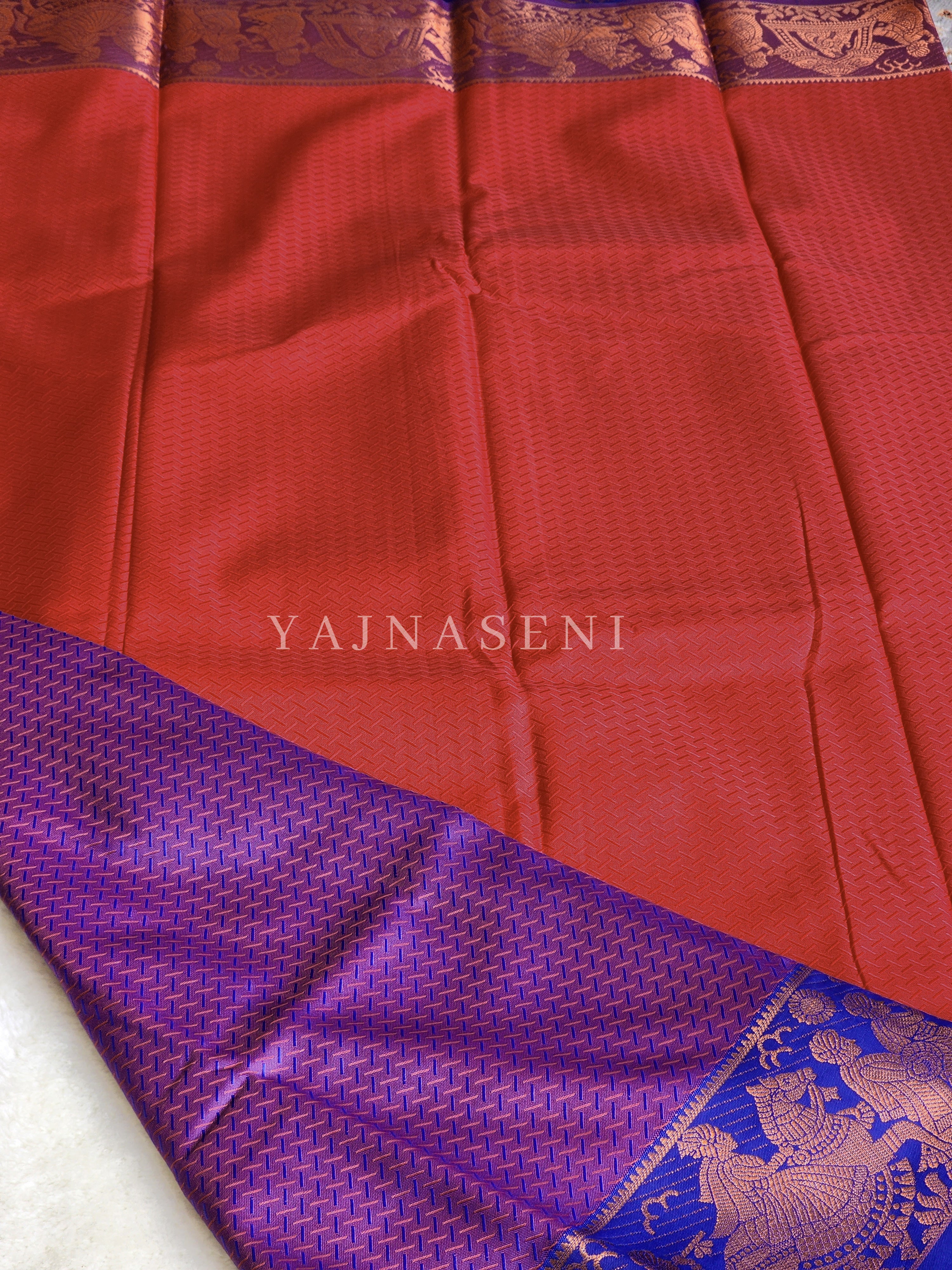 Pallakku series - Soft Semi Silk Saree : Purple x Red