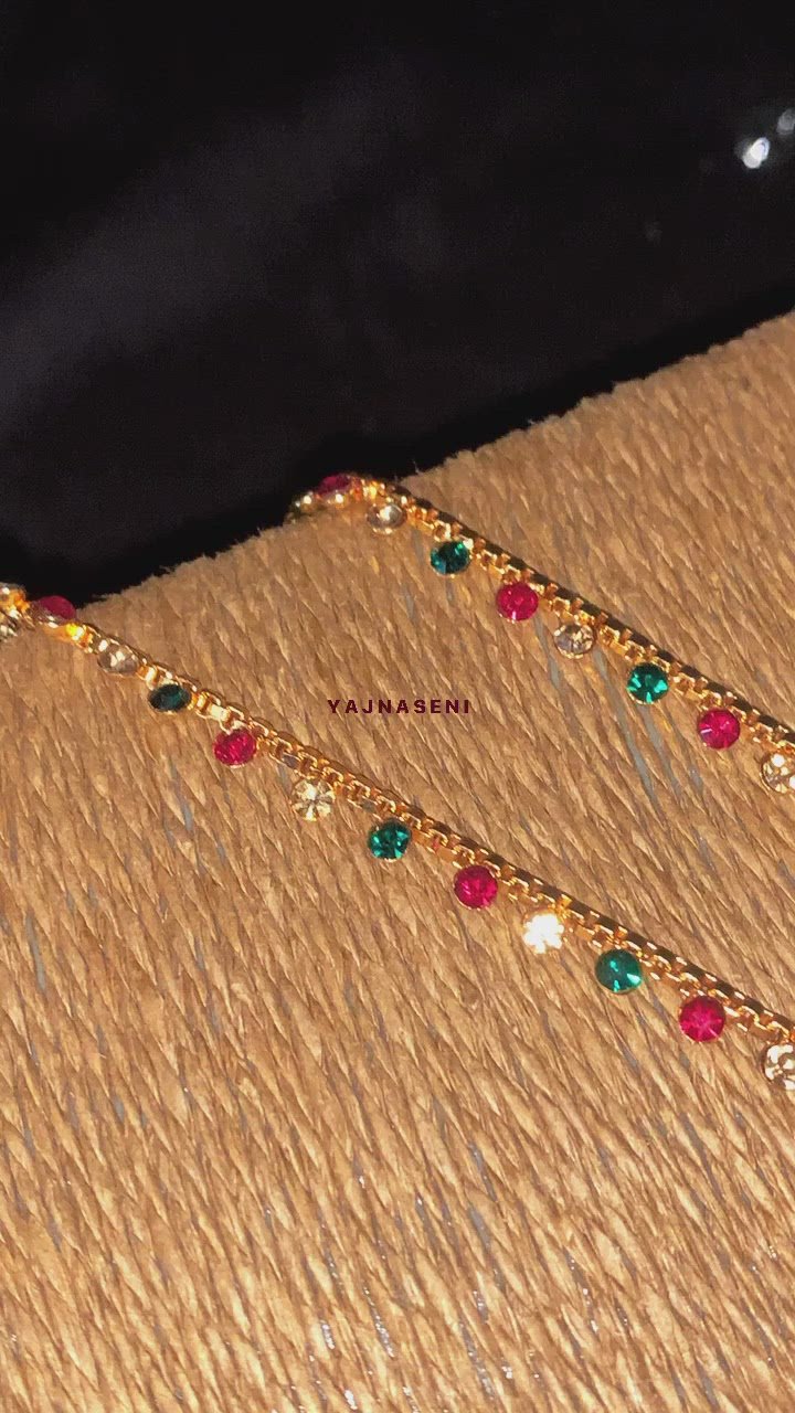 Minimalist Anklet - Red Green Champagne