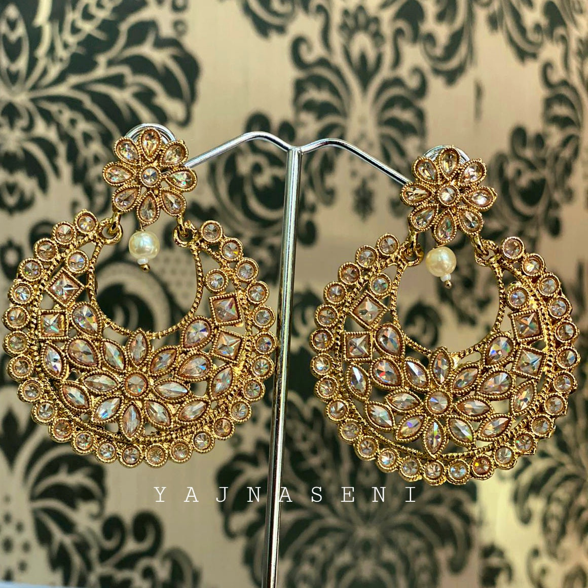 ARATHI danglers