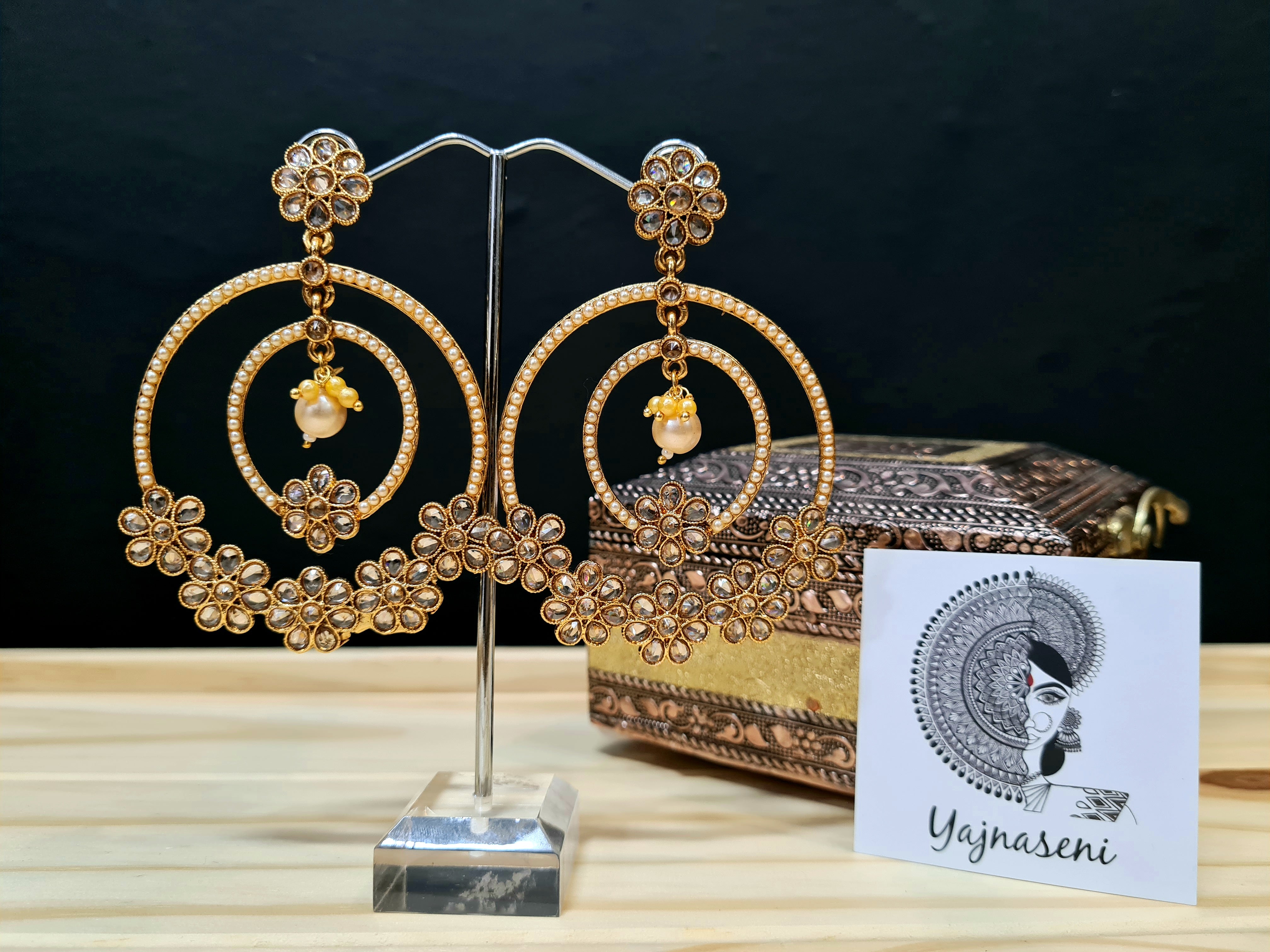 FLORA danglers