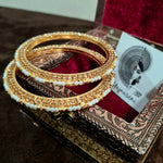 Load image into Gallery viewer, ARATHI - pair of thin bangles
