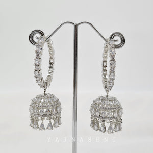 KASHMIRA ring jhumkas (silver-white)