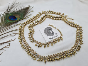 Hipchain - Teardrop on bronze beads