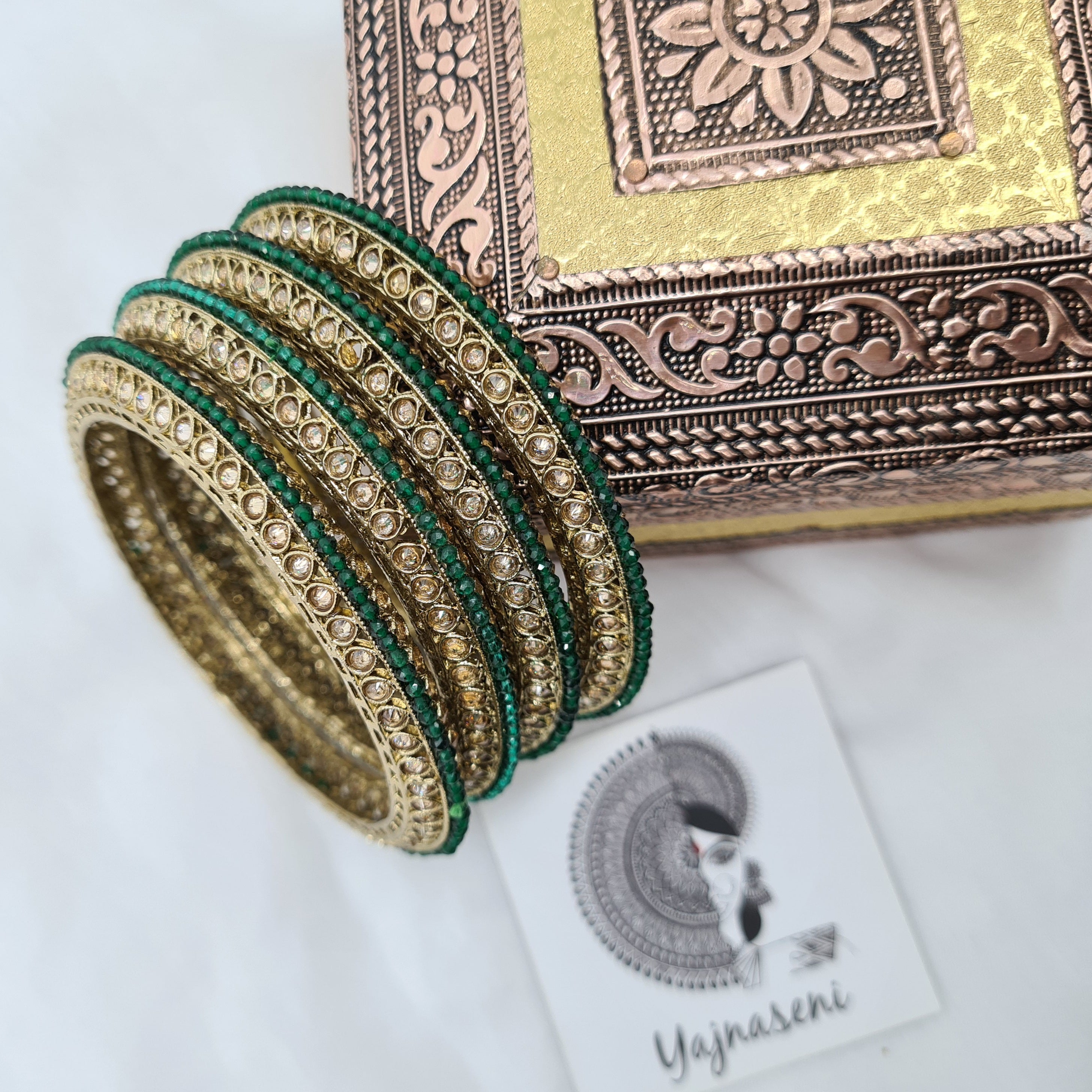 MISHTI - set of 4 bangles (green)