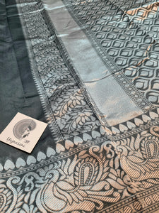Lichi Silk Saree - Grey