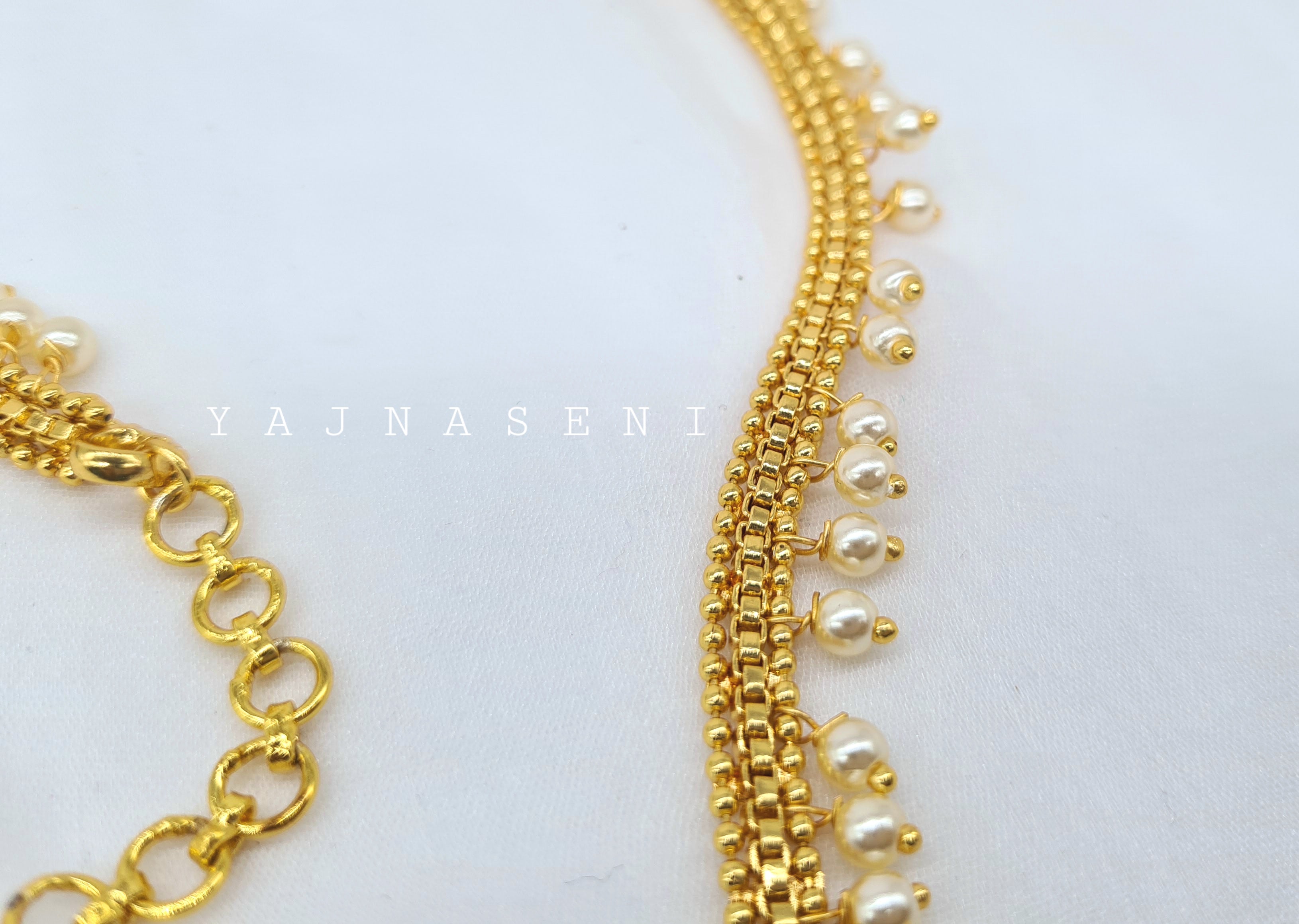 Hipchain - DHRUVIKA (gold)