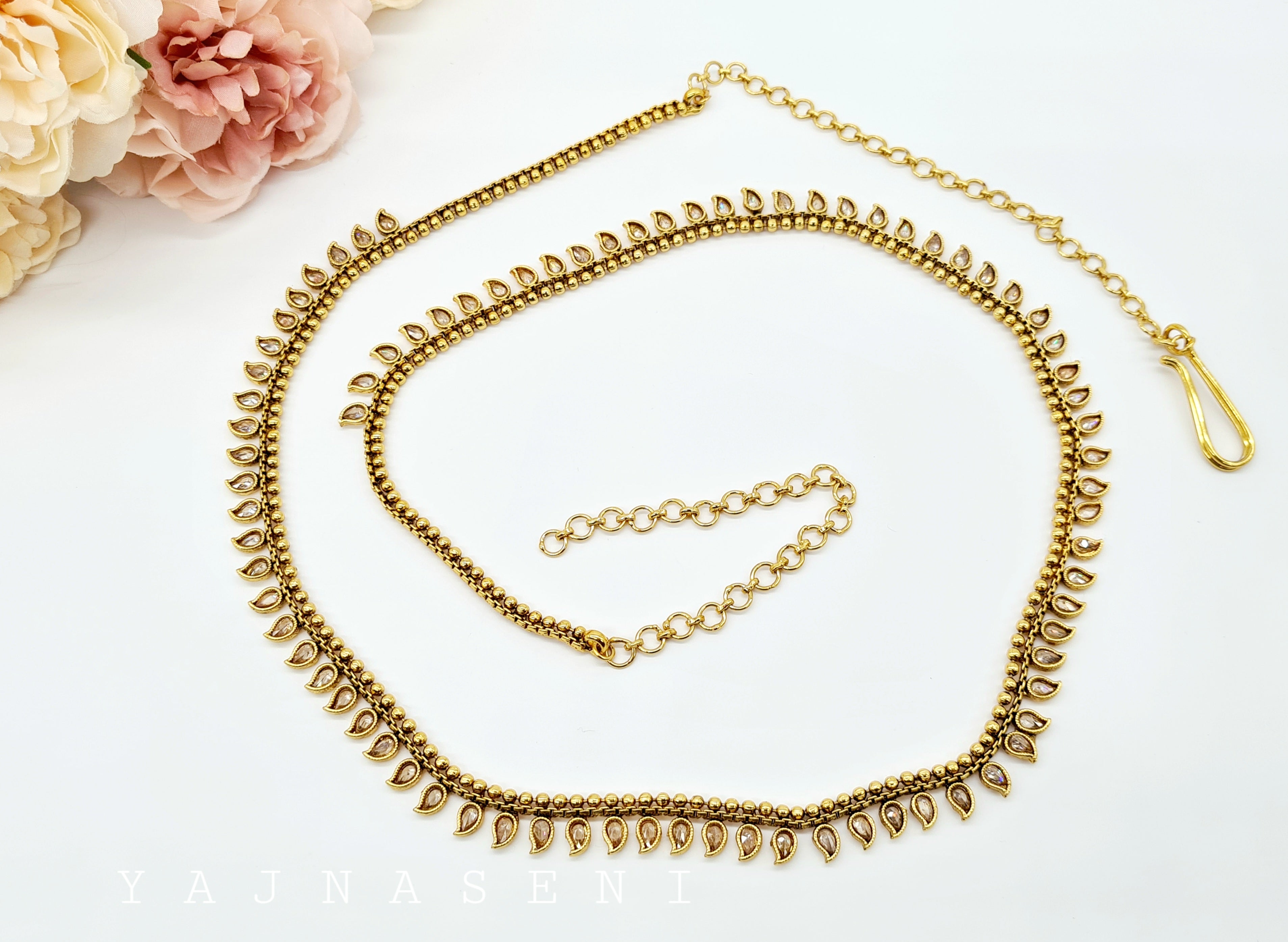 Hipchain - SHIVANI (white)