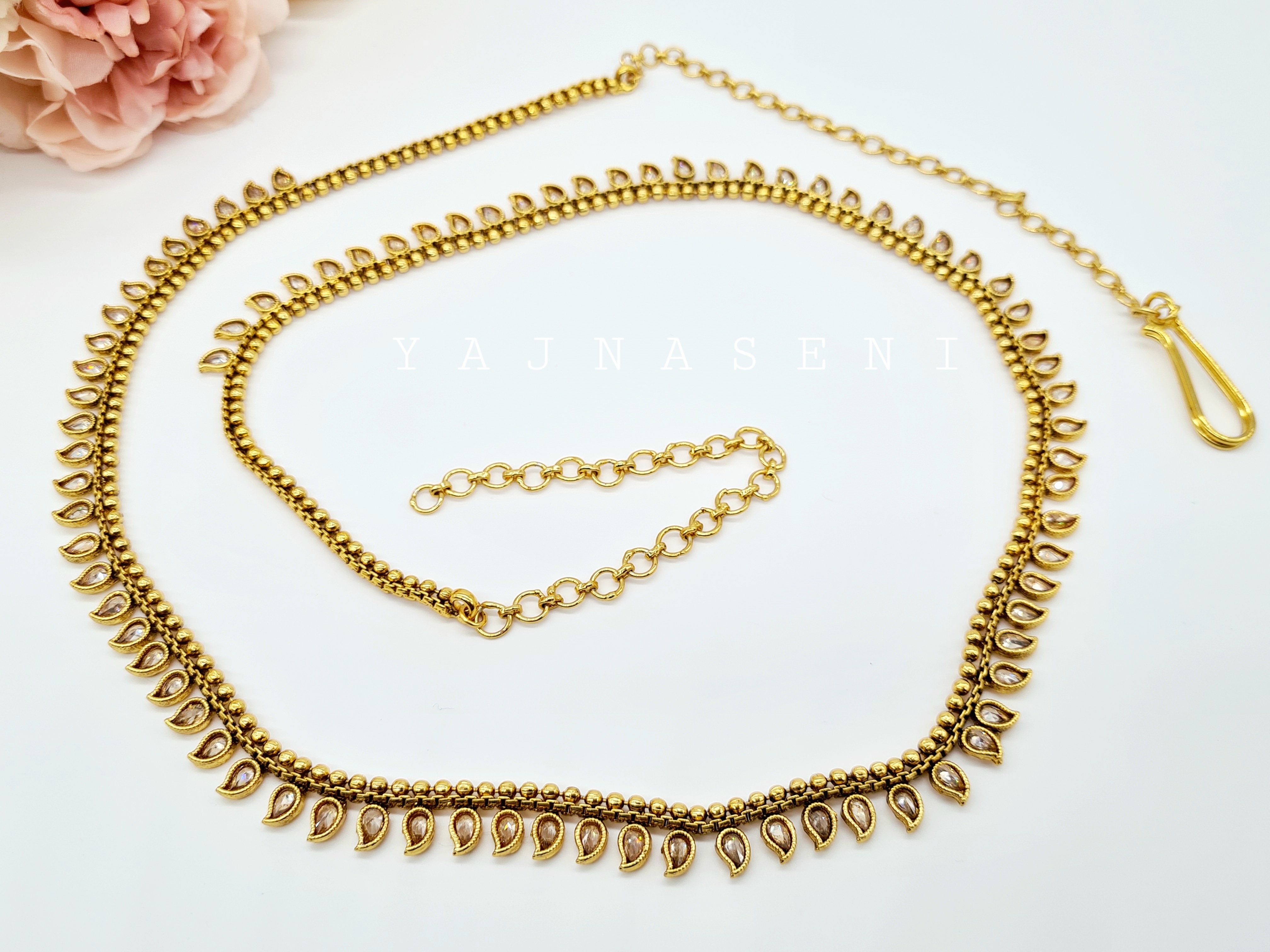 Hipchain - SHIVANI (white)