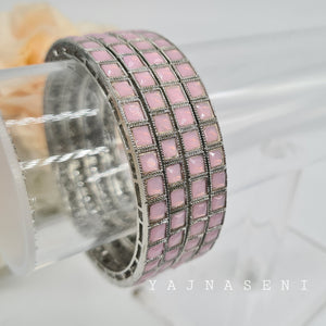 PACHI - set of 4 bangles (pink)