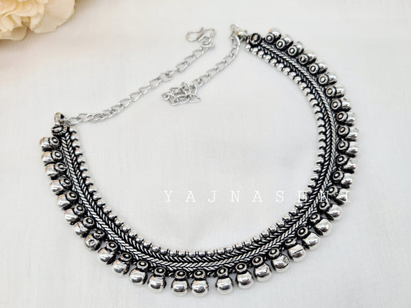 Buy Classic Floral Hanging Oxidised Silver Choker Necklace Set – The  Jewelbox