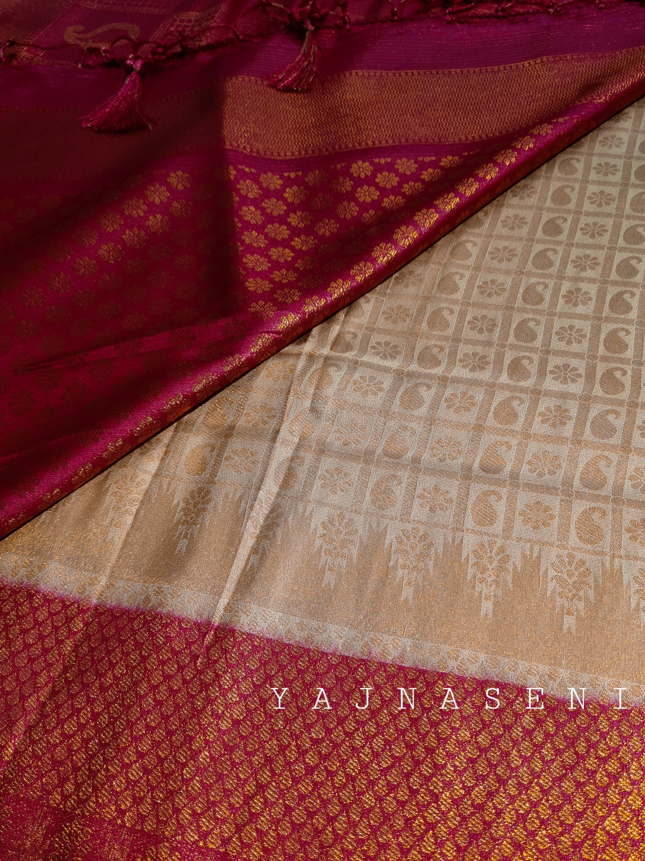 Banarasi Soft Silk Copper Zari Saree - Ivory x Magenta Pink