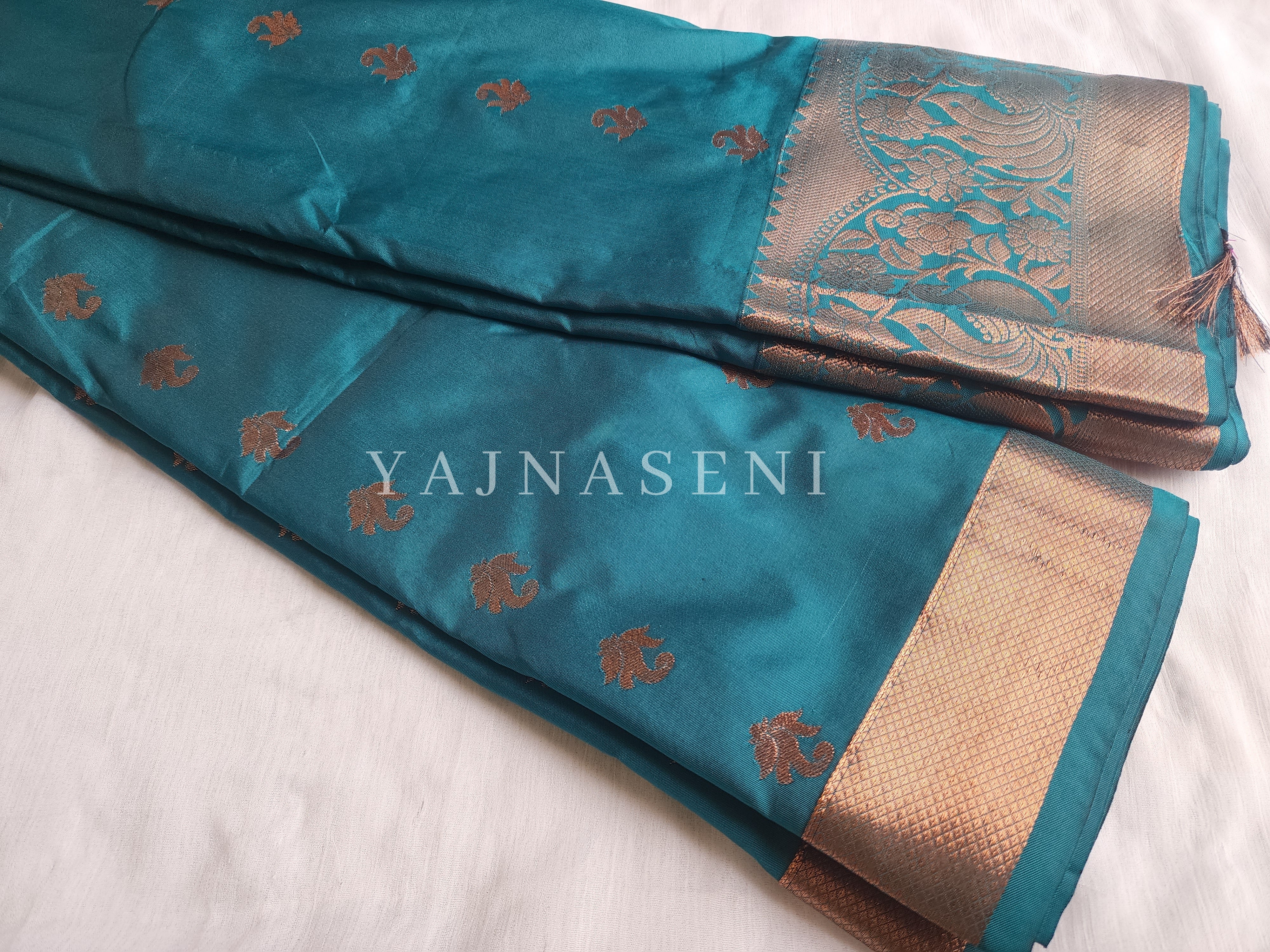 Kanchi semi soft silk x Copper zari saree - Teal