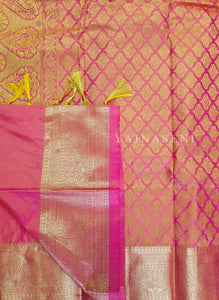 Semi Soft Silk Gold Zari Saree - Pink