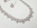 Load image into Gallery viewer, DIANA (necklace) - silver x pink
