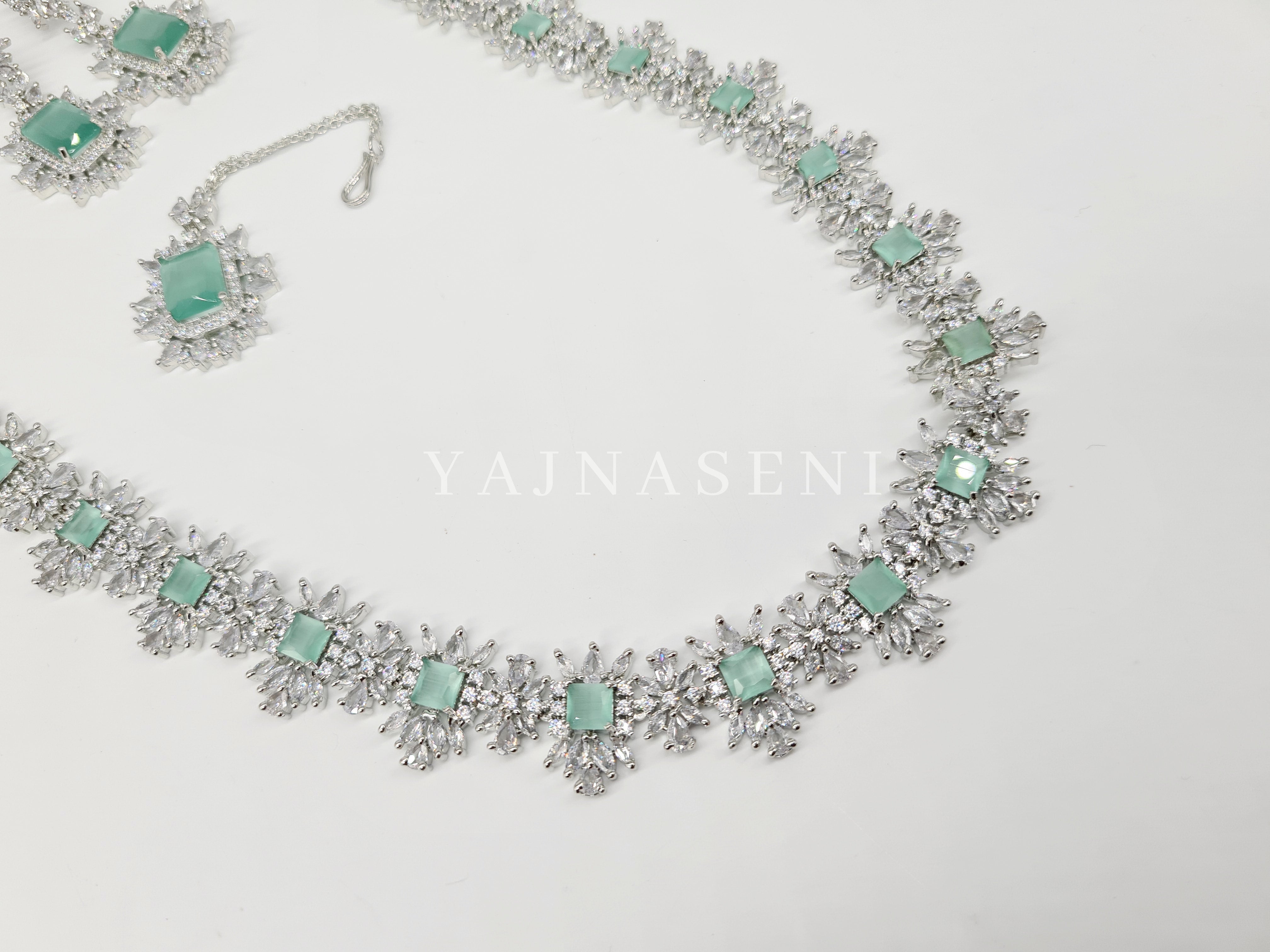 DIANA (necklace) - silver x mint