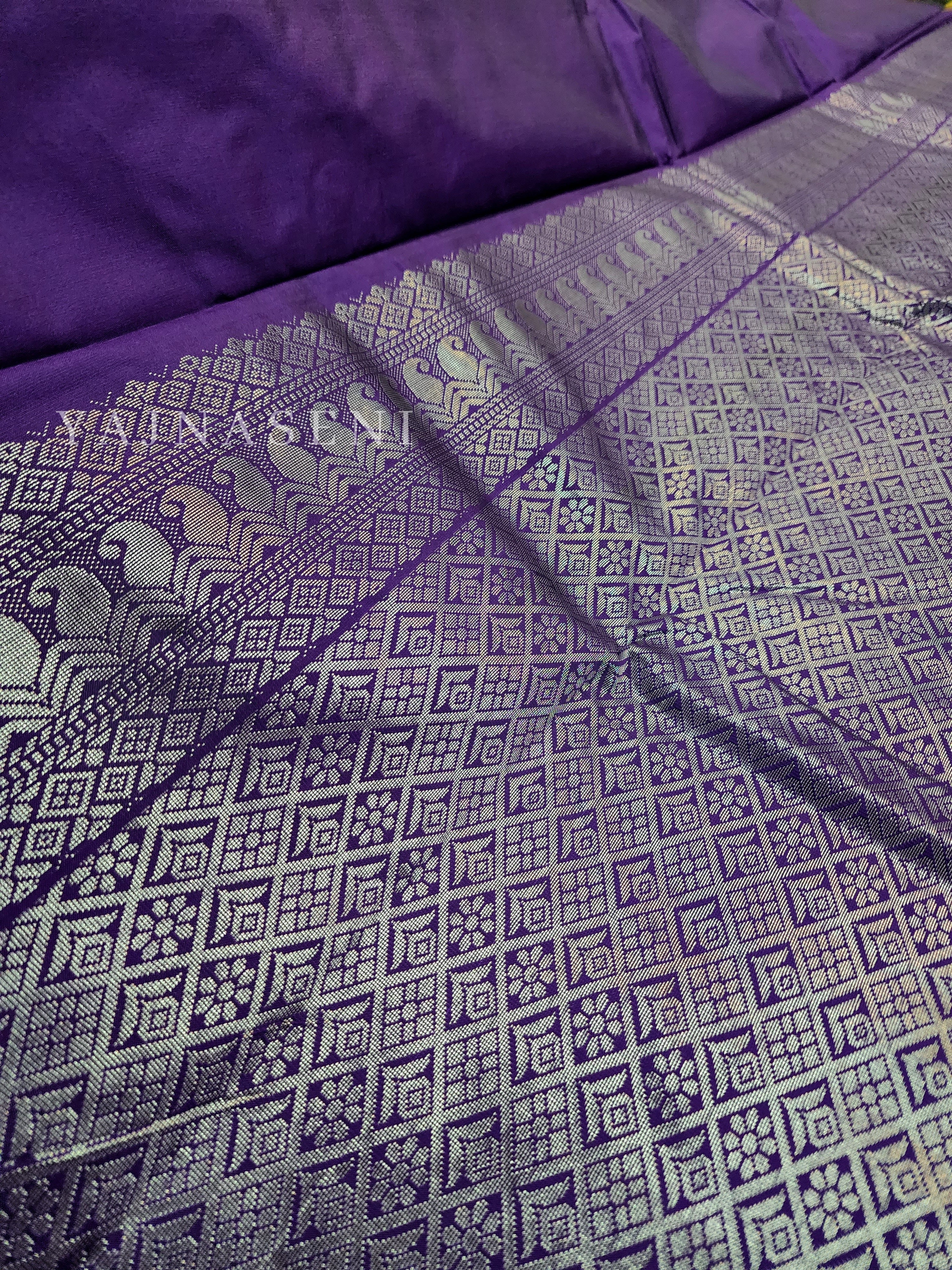 Soft Silk Borderless Silver Mandala Saree - Violet