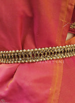 Load image into Gallery viewer, Hipchain - SHREYA (gold)
