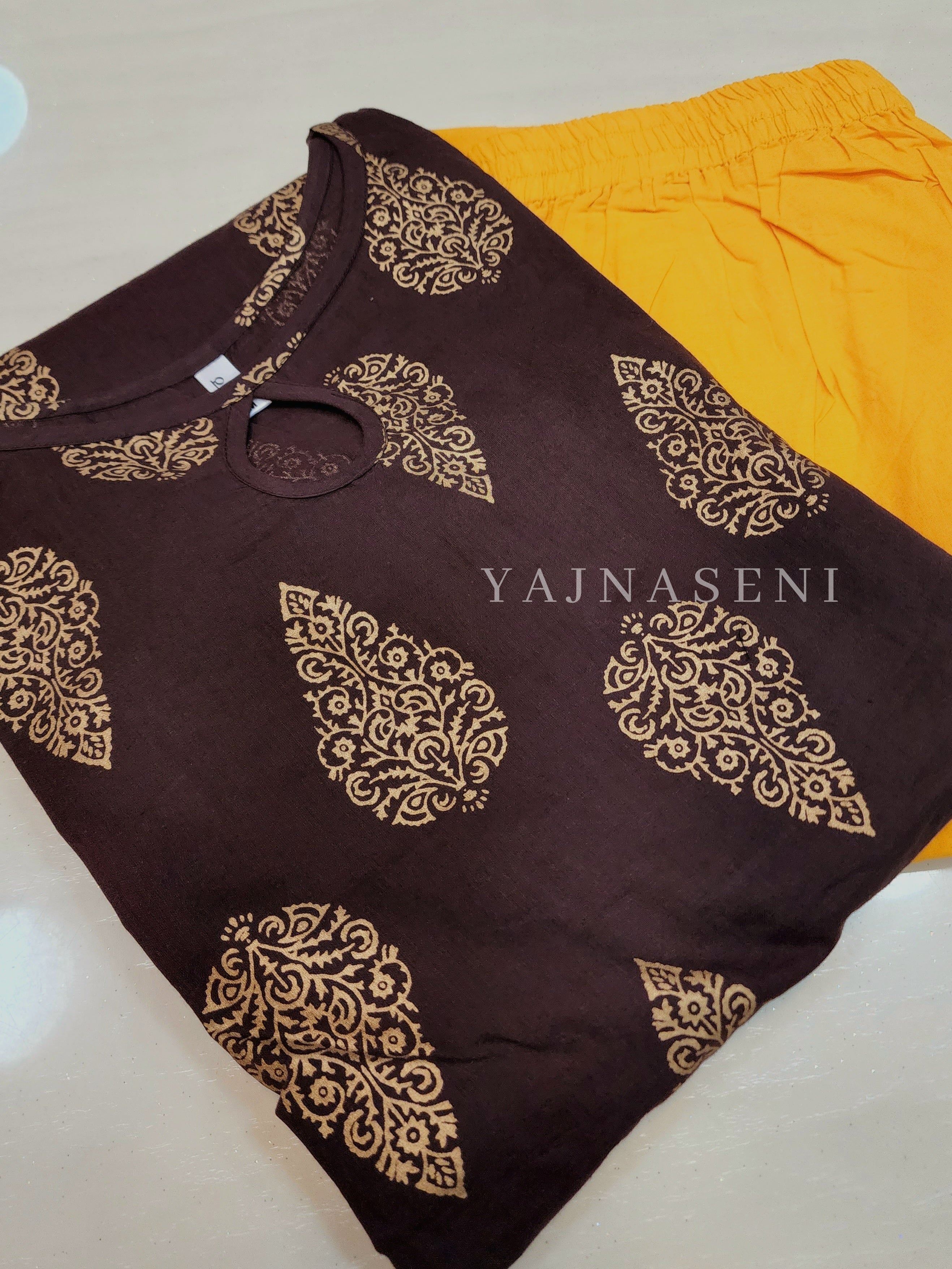 Kurti set - MITHRA