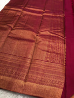 Load image into Gallery viewer, Mulberry - Pure Kanjivaram Silk Saree with Copper Zari
