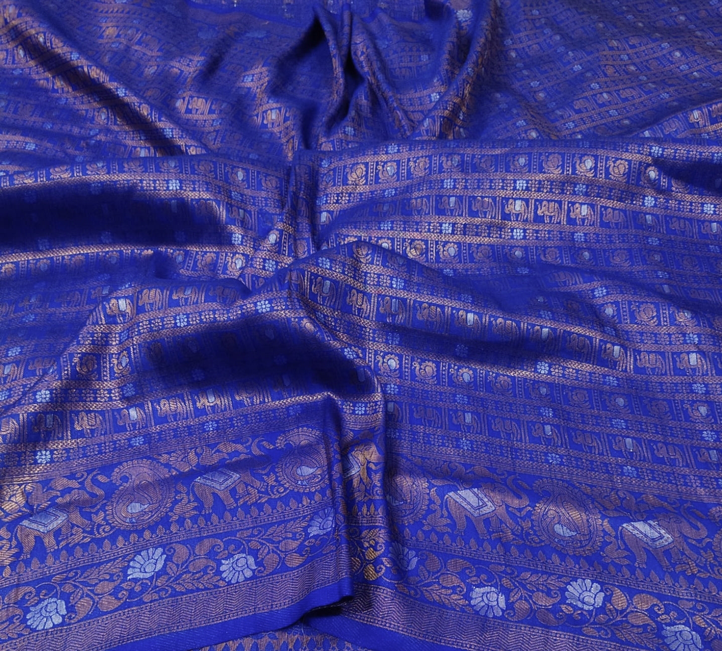 Soft silk banarasi x Copper & Siiver Zari Saree - Blue