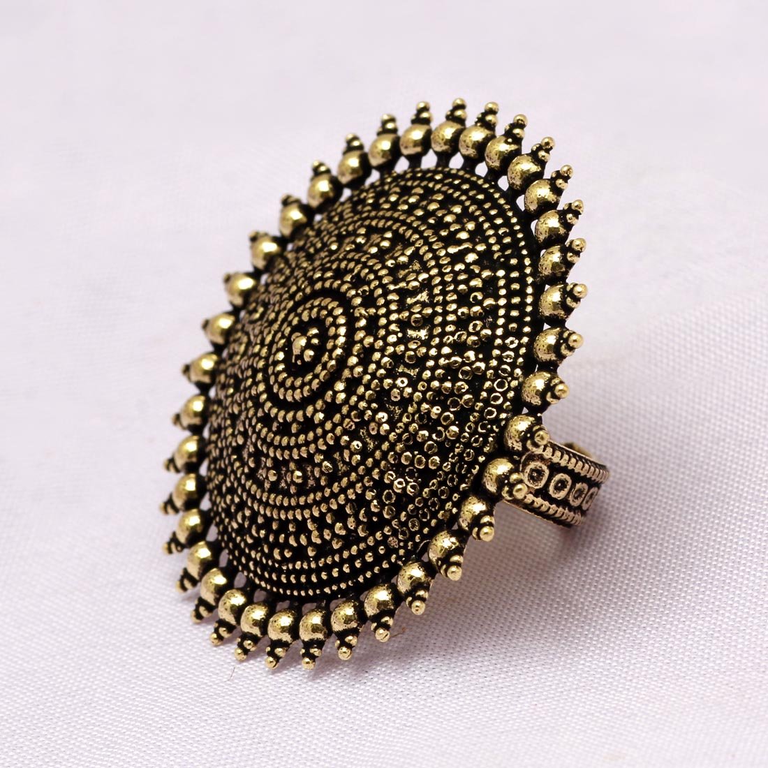 Mandala Ring - Oxidised Gold