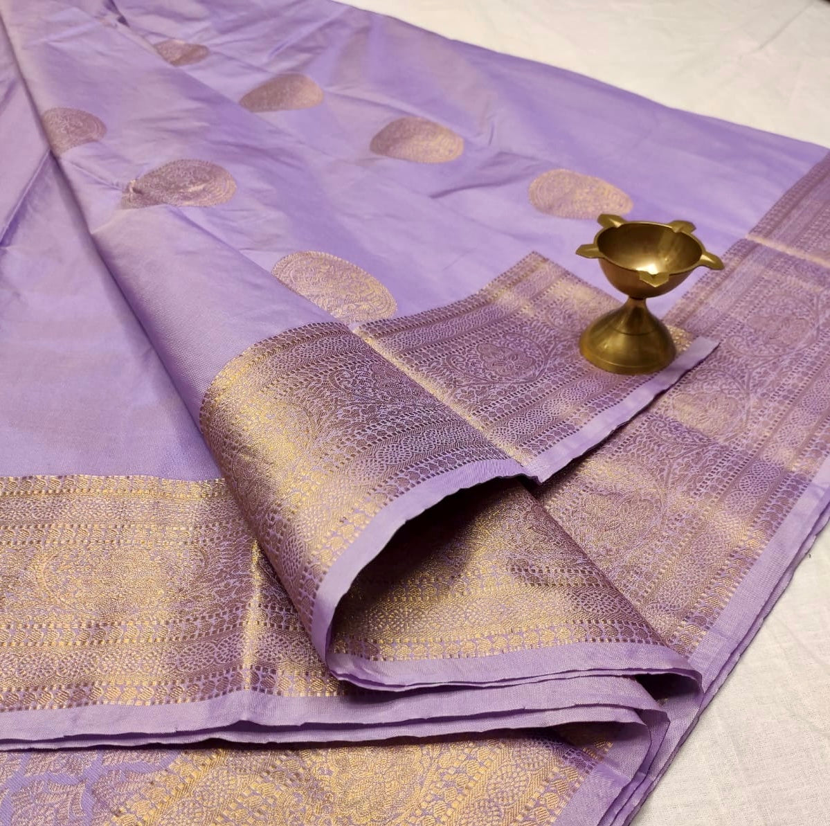 Semi Soft Silk Gold Zari Saree - Lavender