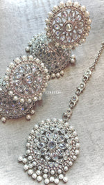 Load image into Gallery viewer, Tikka set - SHREYA
