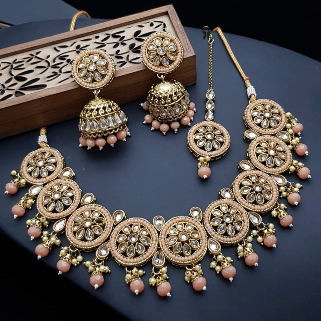 MAASHA (gold)