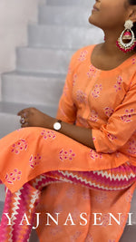 Load image into Gallery viewer, Kurti set - EESHANI : salmon x pink
