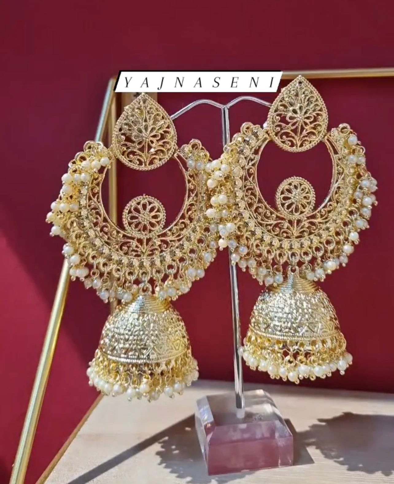Lightgold Statement Jhumka